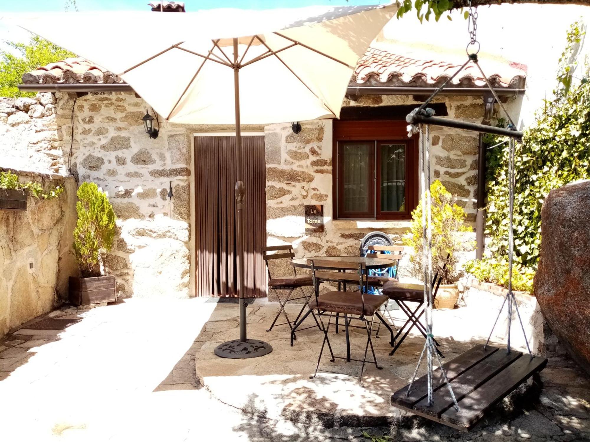 Villa La Torna Navarredonda Exterior foto